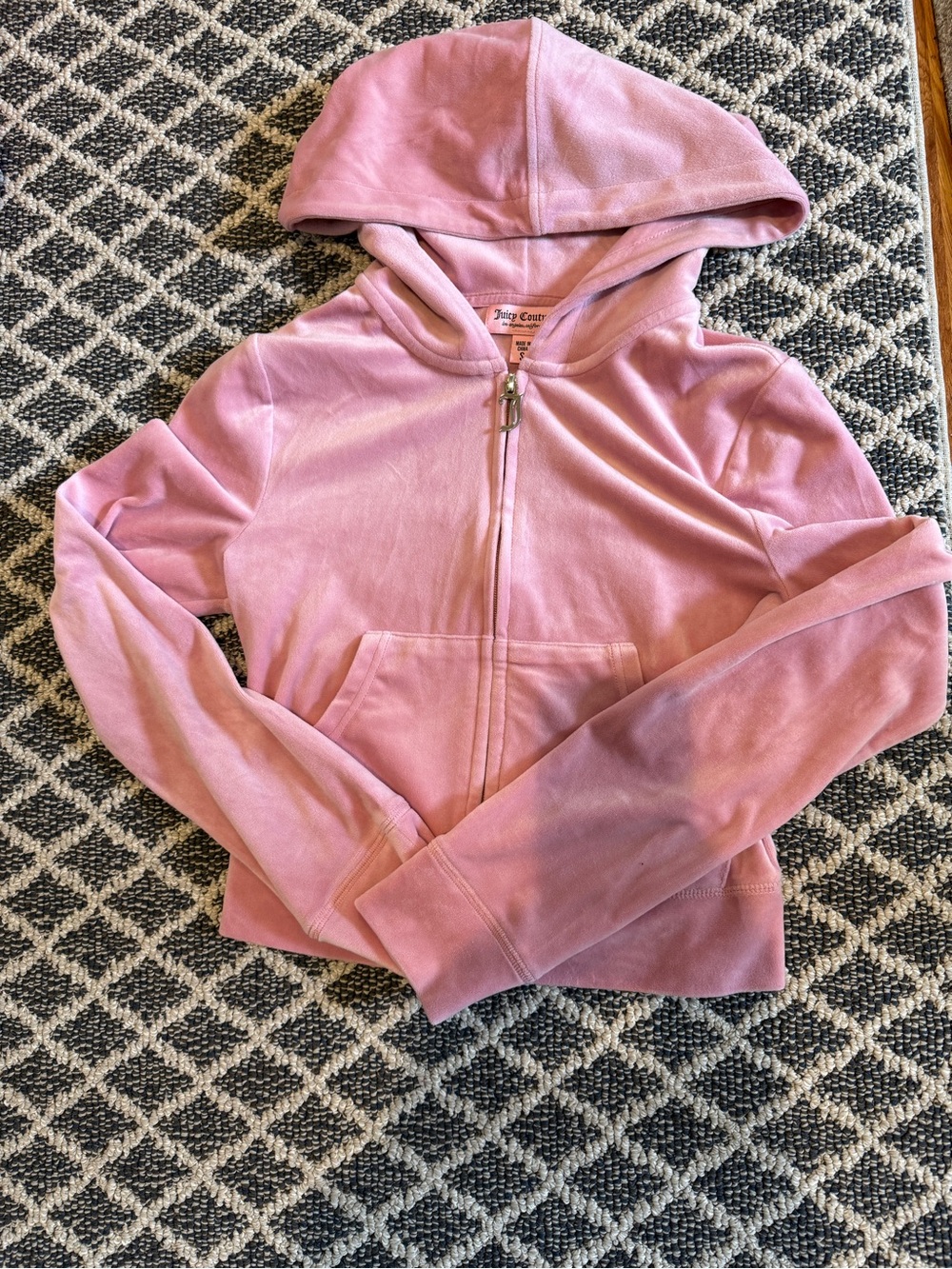 Juicy Couture Women’s Pink Rhinestone Logo Velour Pajama Set - Picture 3 of 7